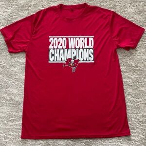 Tampa Bay Buccaneers 2020 World Champions Mens Size XL T-shirt Super Bowl NFL